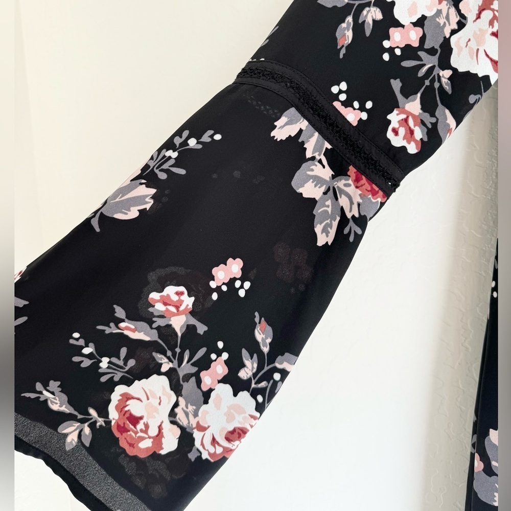 Maternity Bundle- Isabel Maternity Floral Midi Dress and Motherhood blue tunic M - Picture 7 of 13
